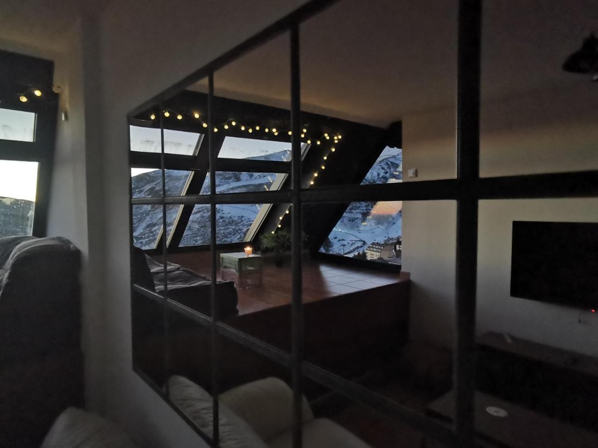 דירות סיירה נבדה Apartamento Proximo A Pistas Y Plaza Central, Vistas Increibles מראה חיצוני תמונה